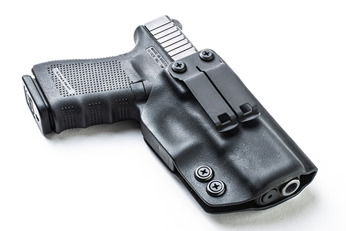 Glock 19 vs. 26: Which is Better for Concealed Carry? - Incognito